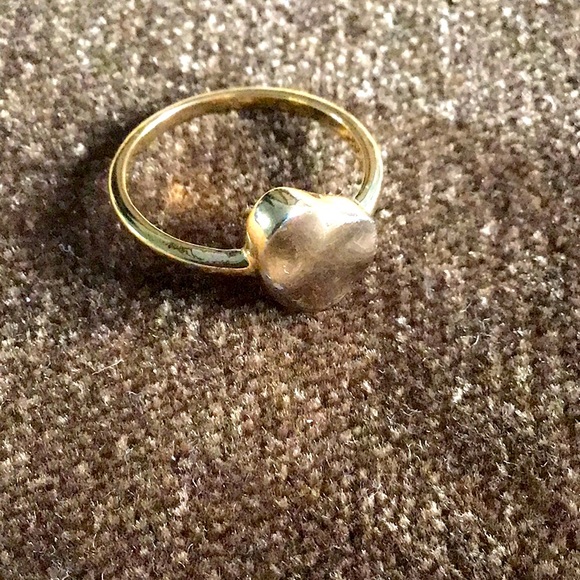 Jewelry - COS gold ring size 5